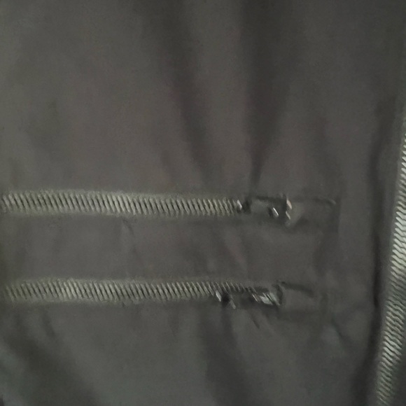 Helly Hansen women’s Winter jacket - Picture 10 of 11